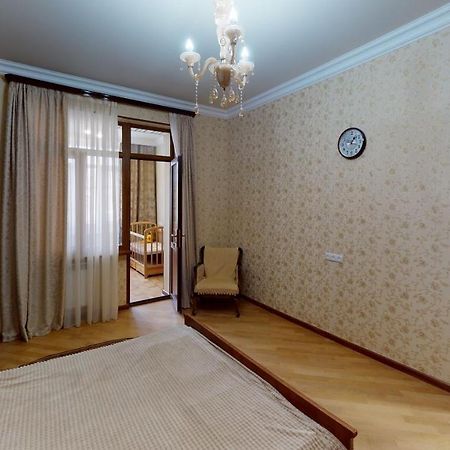 Yerevan City Center Apartment Extérieur photo